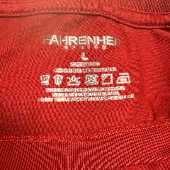 Fahrenheit Basics burgundy Men's T-Shirt EUC Made in India Size Large - Picture 5 of 5